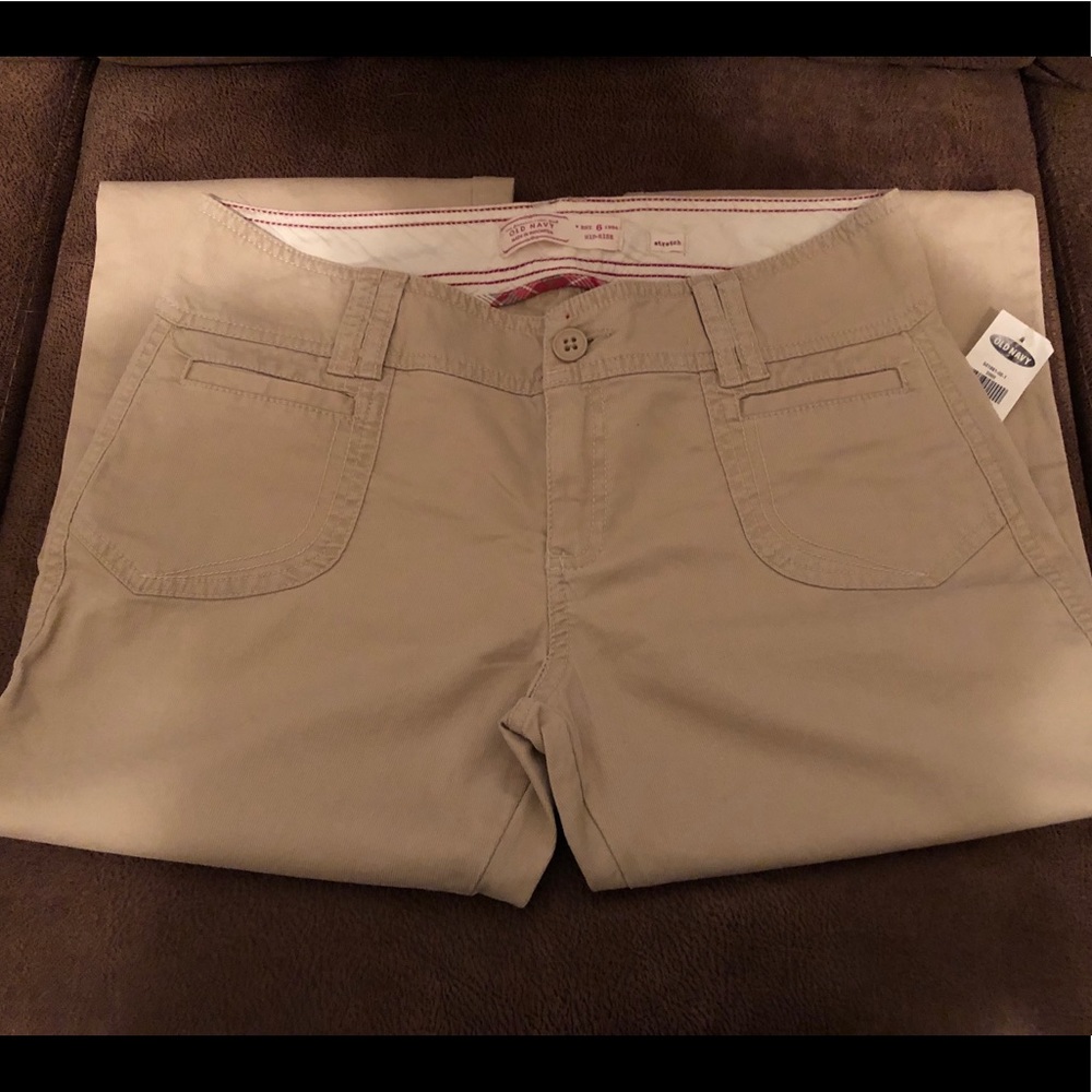 Old navy khaki pants